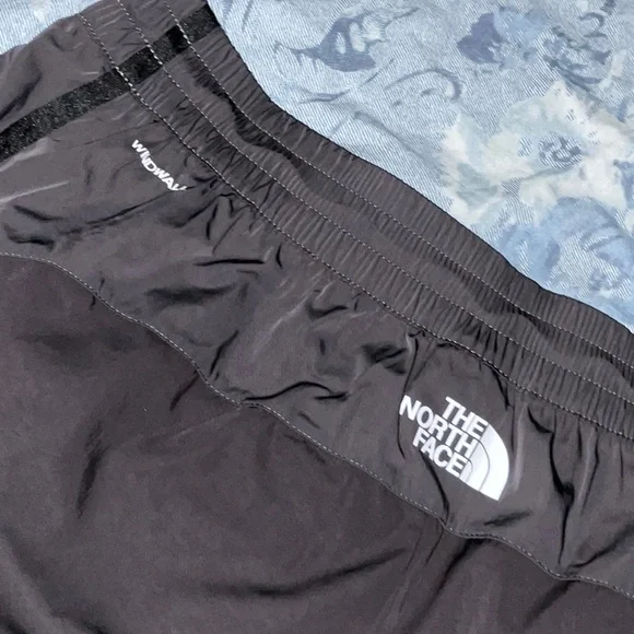 THE NORTH FACE
Black 2000 Mountain Lounge Pants size large - Picture 6 of 13